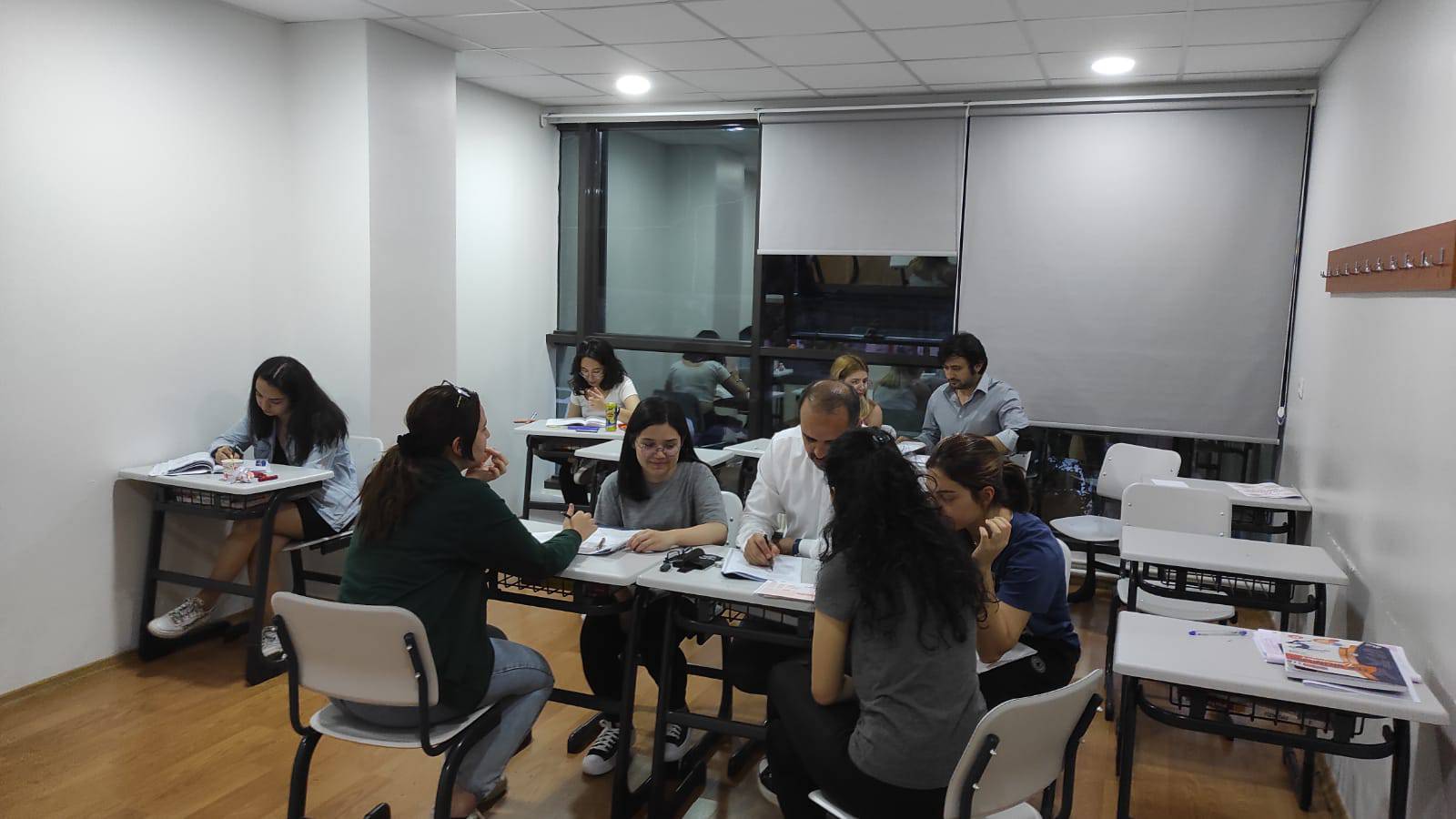 Kurumumuzdan Kareler