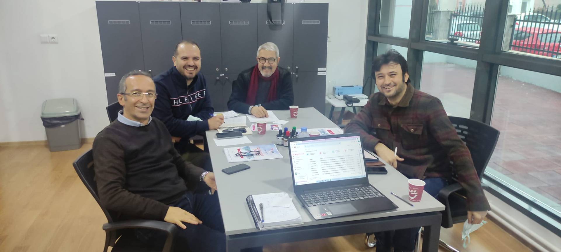 Kurumumuzdan Kareler